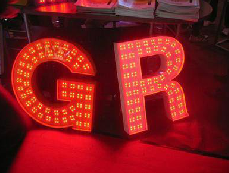 淮滨LED发光字有哪些优势？